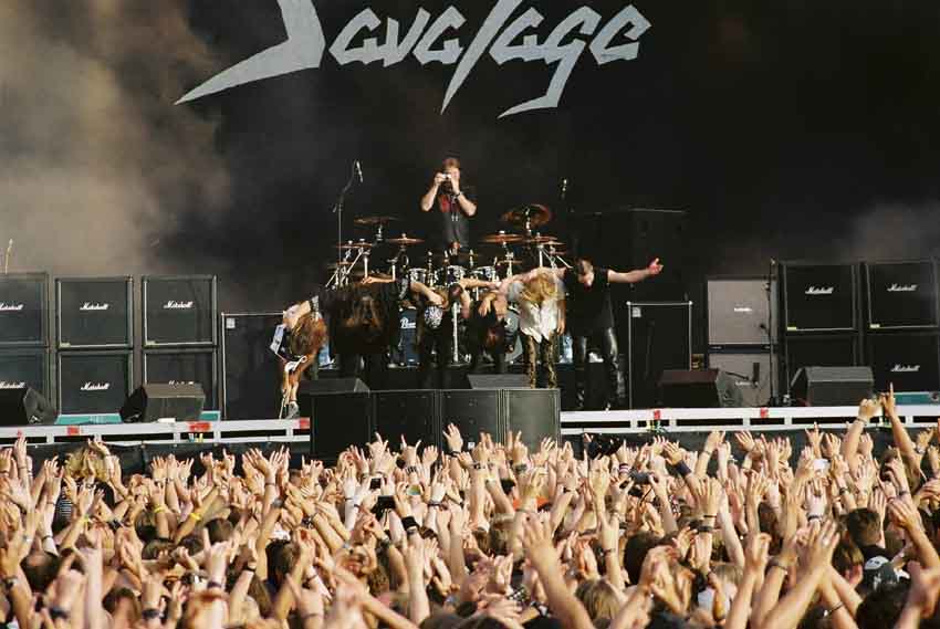 Wacken, Buigen